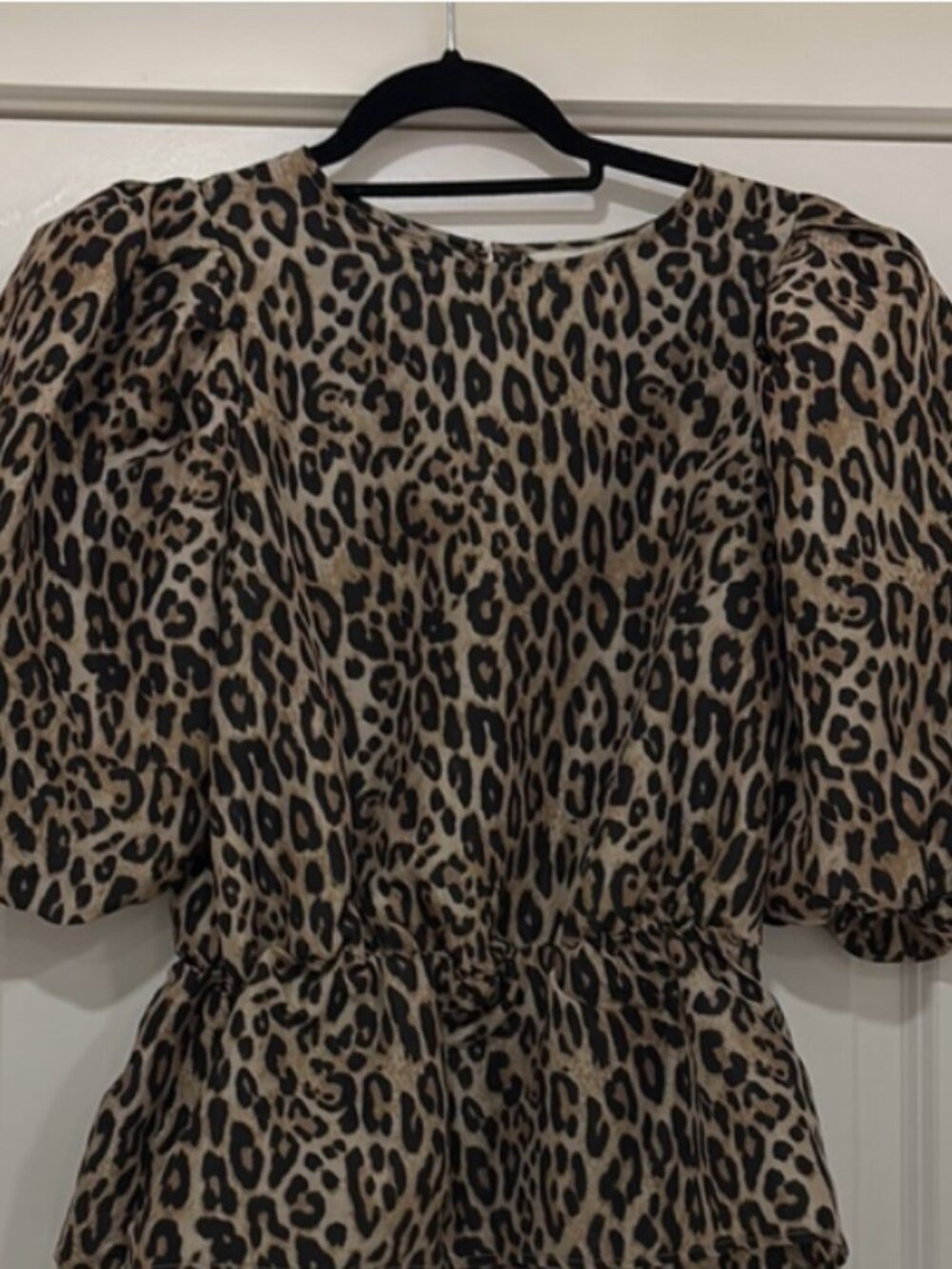 Leopard Print Blouse - Puff Sleeve - H&M - size Small